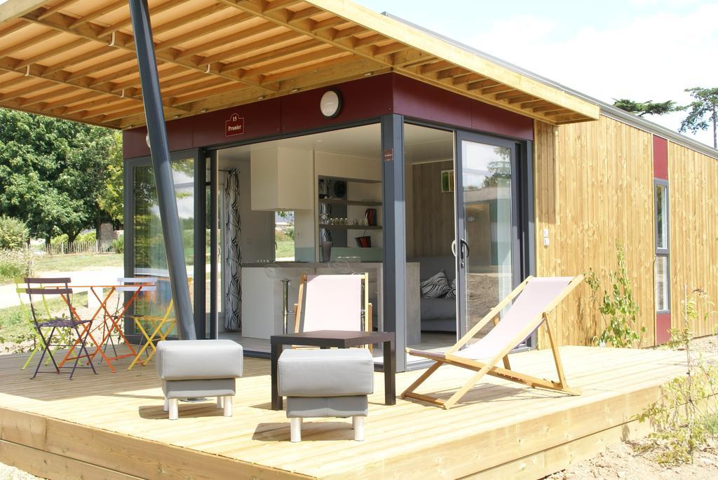 Les Roulottes & Cottages Du Moulin Chenillé-Changé Habitación foto